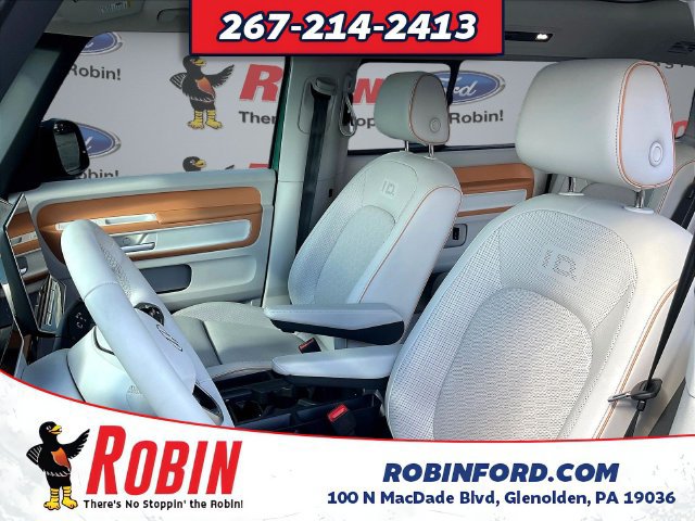 Used 2025 Volkswagen ID. Buzz 1st Edition w/ Cupholders Package AWD/4WD image 20
