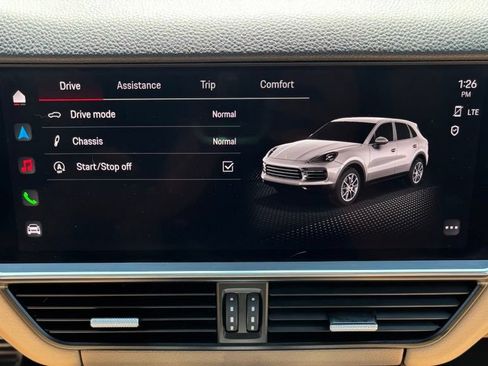 Certified 2023 Porsche Cayenne S Platinum AWD/4WD image 27