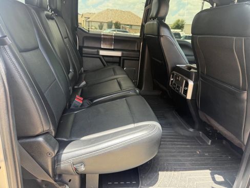 Used 2019 Ford F250 Lariat w/ Lariat Value Package AWD/4WD image 21