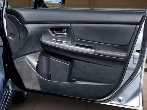 Used 2017 Subaru Crosstrek 2.0i Limited w/ Popular Package #2 image 24