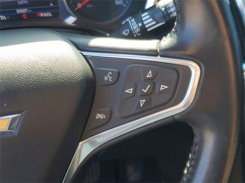 Used 2022 Chevrolet Equinox LT image 24