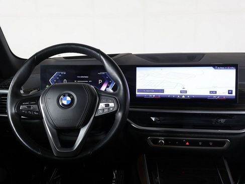 Used 2024 BMW X5 xDrive40i w/ Premium Package image 36