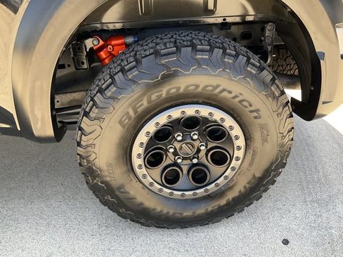 Used 2025 Ford F150 Raptor AWD/4WD image 19