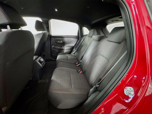 Used 2025 Honda HR-V Sport image 16