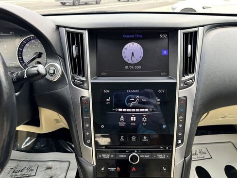 Used 2015 INFINITI Q50 Premium image 19