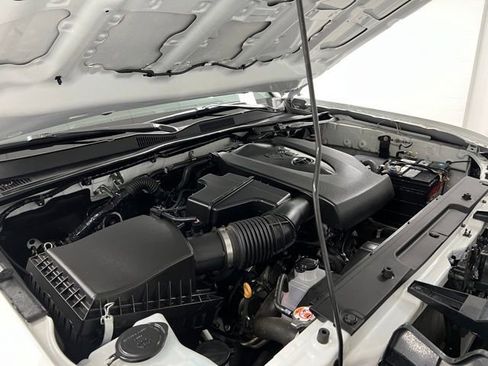Used 2020 Toyota Tacoma SR AWD/4WD image 54