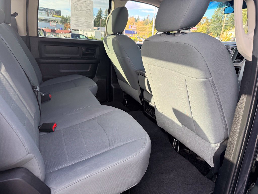 Used 2015 RAM 1500 ST w/ SXT Appearance Group AWD/4WD image 34