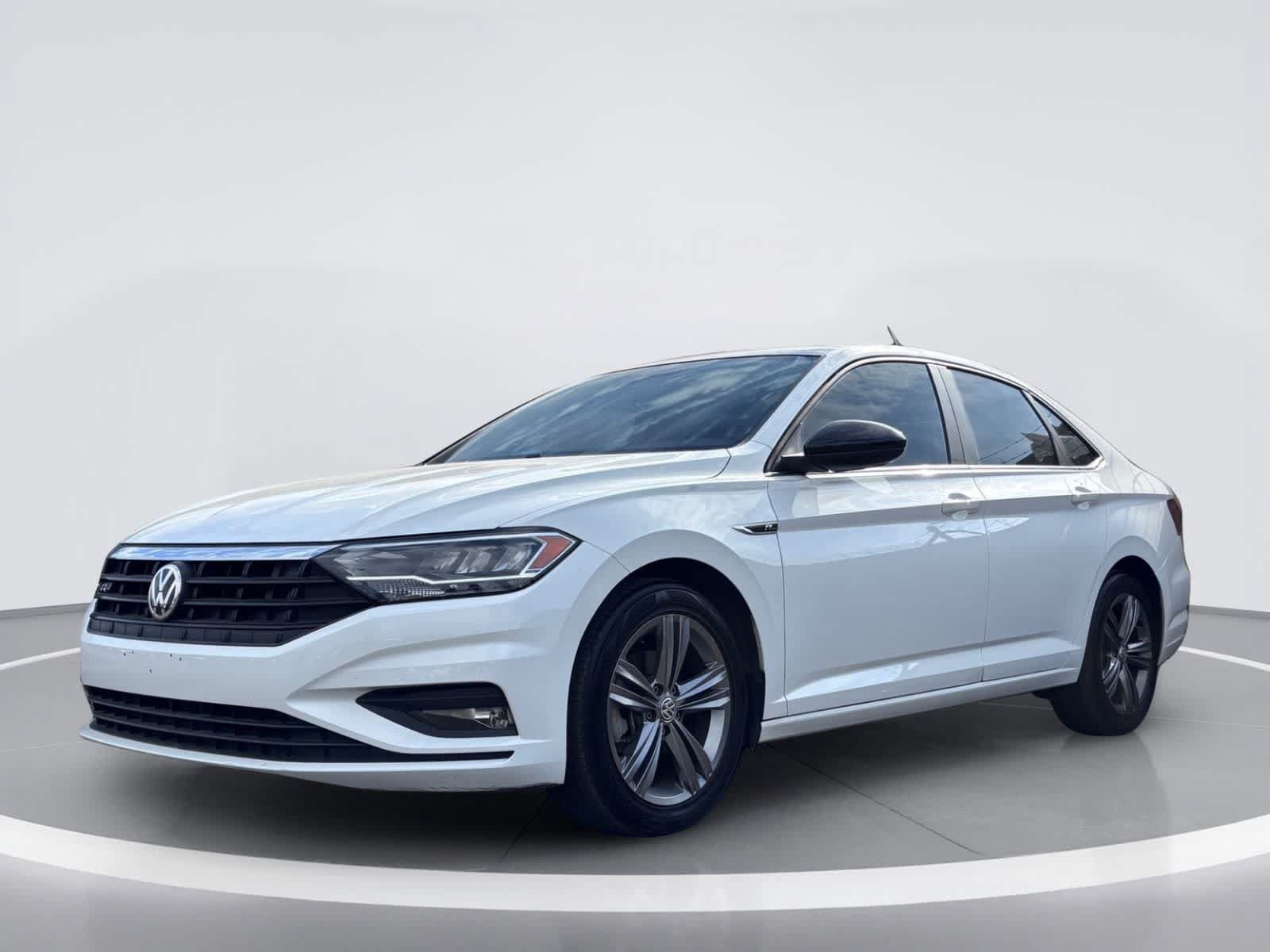 Used 2021 Volkswagen Jetta R-Line FWD image 2