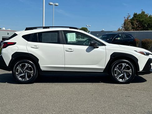 Used 2024 Subaru Crosstrek 2.0i Premium AWD/4WD image 6