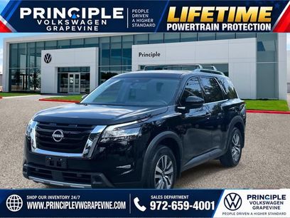 Used 2024 Nissan Pathfinder SL