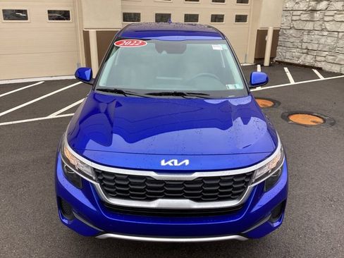 Used 2022 Kia Seltos LX image 3