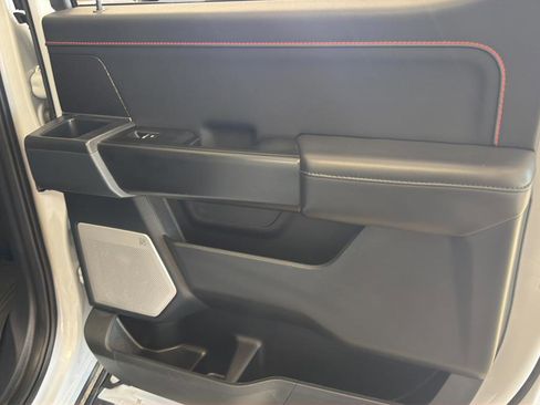 Used 2025 Ford F150 Raptor AWD/4WD image 11