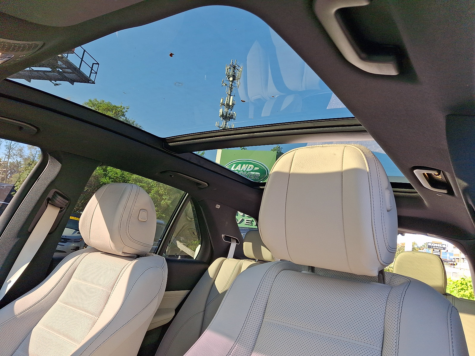 Used 2024 Mercedes-Benz GLE 350 4MATIC image 19