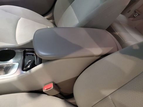 Used 2019 Chevrolet Malibu LS image 27