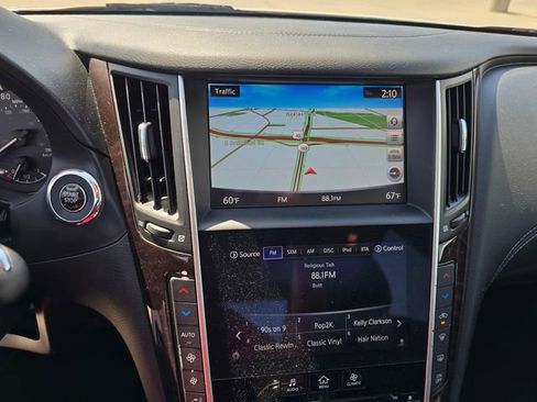 Used 2018 INFINITI Q50 Luxe w/ Essential Package (2.0T Luxe) AWD/4WD image 22