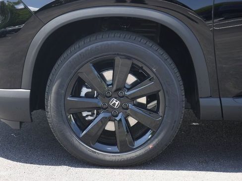 New 2025 Honda Pilot Black Edition image 6