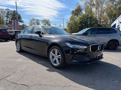 Used 2019 Volvo S90 T5 Momentum