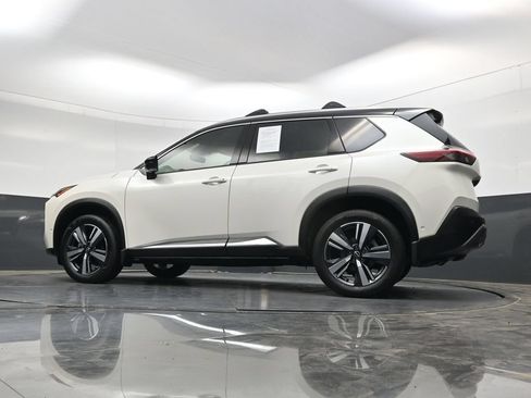 Used 2023 Nissan Rogue SL w/ SL Premium Package FWD image 40