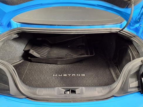 Used 2024 Ford Mustang GT Premium image 11