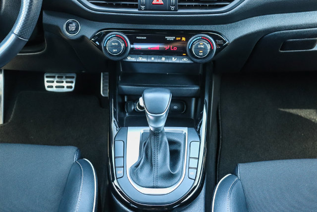 Certified 2023 Kia Forte GT-Line FWD image 14