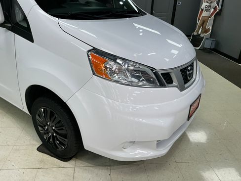 Used 2021 Nissan NV200 SV w/ Back Door Glass Package image 27