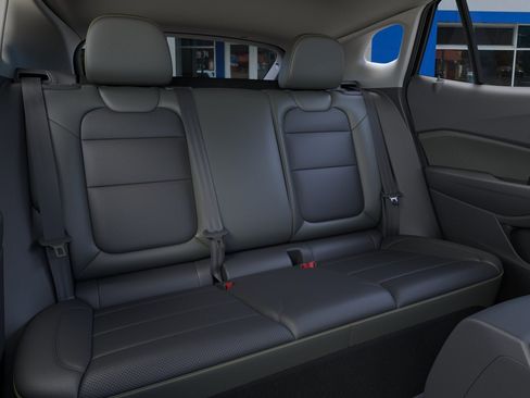 New 2026 Chevrolet Trax ACTIV FWD image 41
