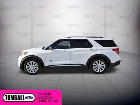 Used 2023 Ford Explorer King Ranch w/ Technology Package RWD image 5