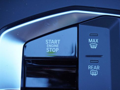 New 2025 BMW 228i xDrive w/ Premium Package image 11