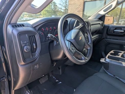 Used 2022 Chevrolet Silverado 1500 Custom image 10