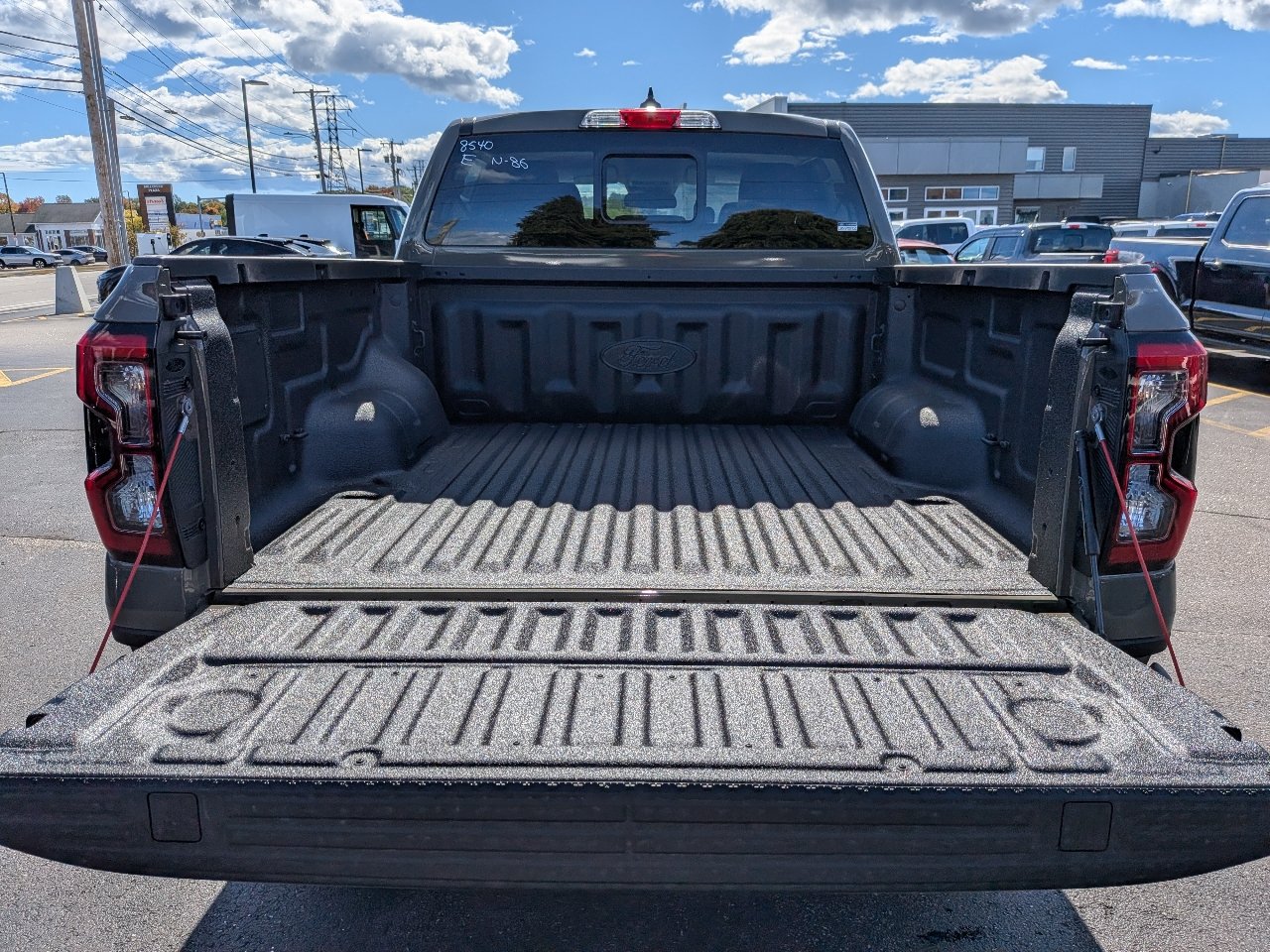 New 2026 Ford Ranger Lariat w/ Black Appearance Package AWD/4WD image 13