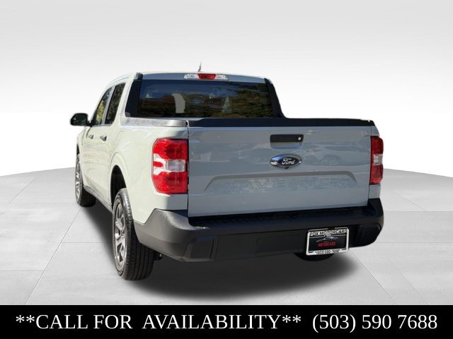 Used 2022 Ford Maverick XLT FWD image 3