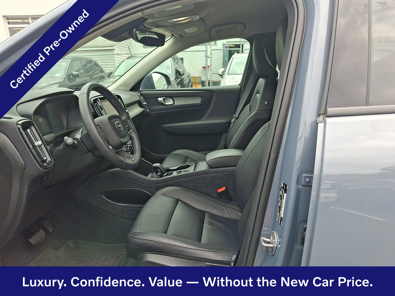 Certified 2023 Volvo XC40 B5 Core w/ Convenience Package AWD/4WD image 14