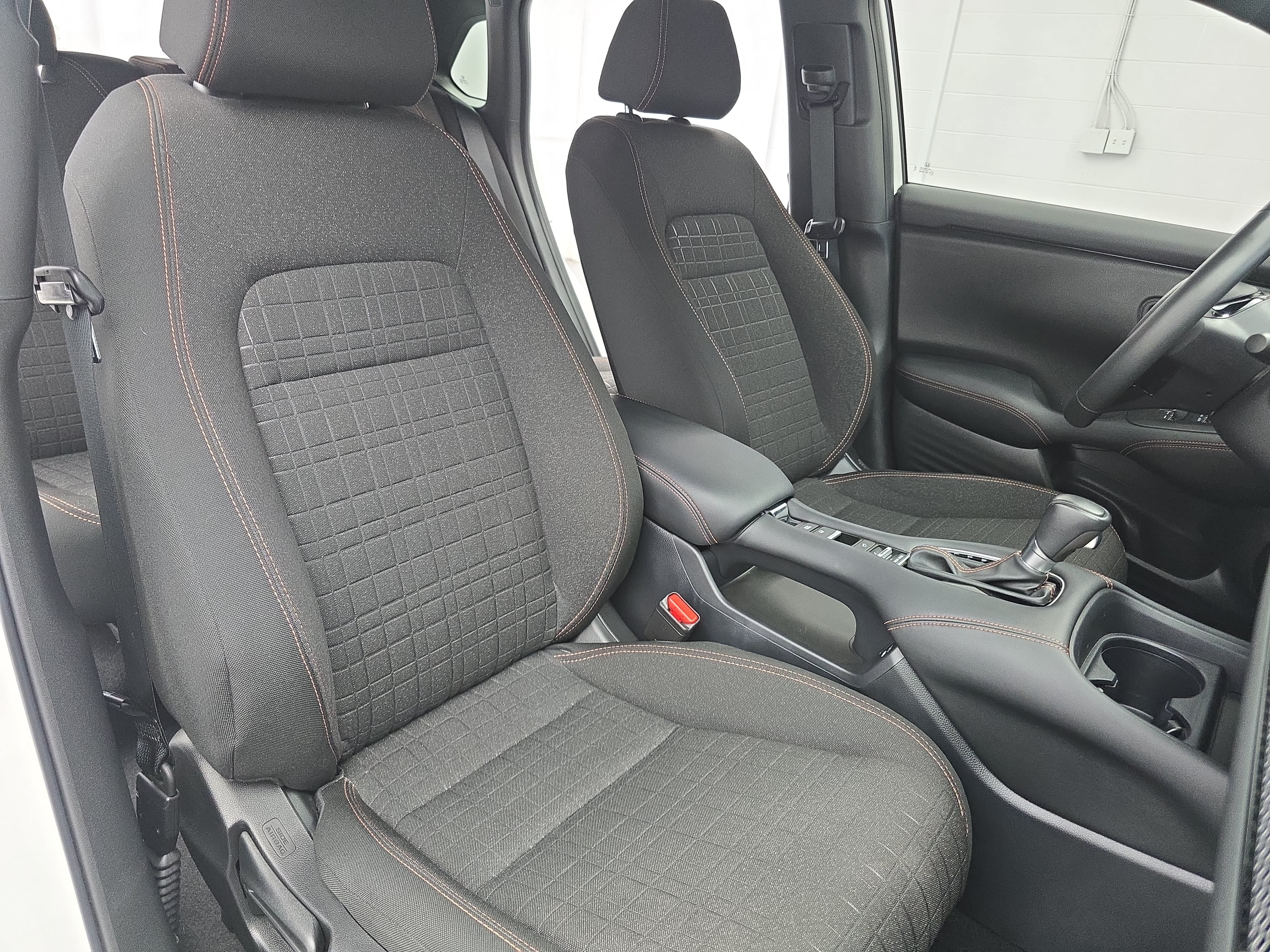 Certified 2024 Honda HR-V Sport image 10