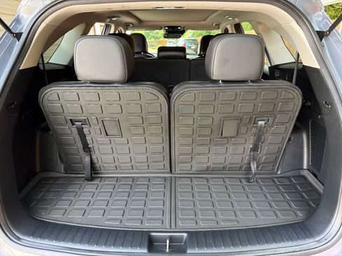 Used 2024 Kia Sorento S w/ Panoramic Sunroof Package FWD image 33