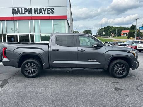 Used 2024 Toyota Tundra SR5 w/ SR5 Convenience Package AWD/4WD image 2