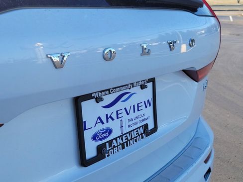 Used 2021 Volvo XC60 T5 Momentum w/ Advanced Package image 29