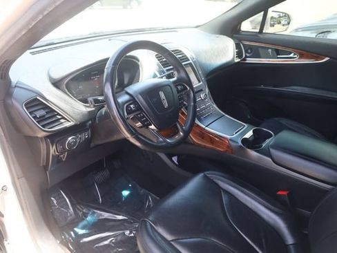 Used 2019 Lincoln Nautilus Reserve AWD/4WD image 9