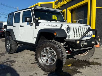 Used 2016 Jeep Wrangler Unlimited Rubicon w/ Connectivity Group