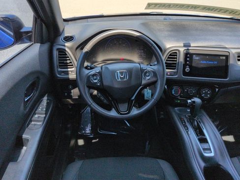 Used 2022 Honda HR-V Sport image 17