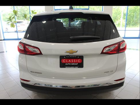 Used 2020 Chevrolet Equinox LT AWD/4WD image 6