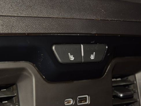 Used 2024 Chevrolet Silverado 1500 ZR2 image 44