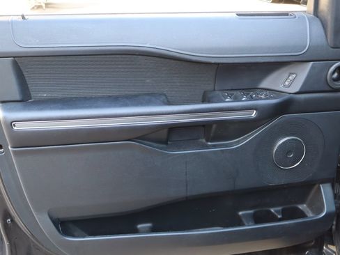 Used 2021 Ford Expedition XLT RWD image 21