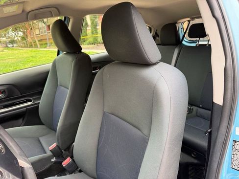 Used 2016 Toyota Prius C Two FWD image 24