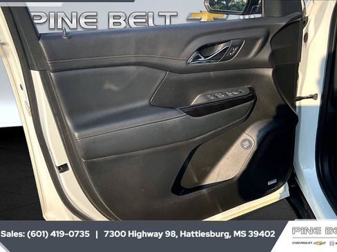 Used 2020 GMC Acadia AT4 w/ Driver Alert Package II AWD/4WD image 17