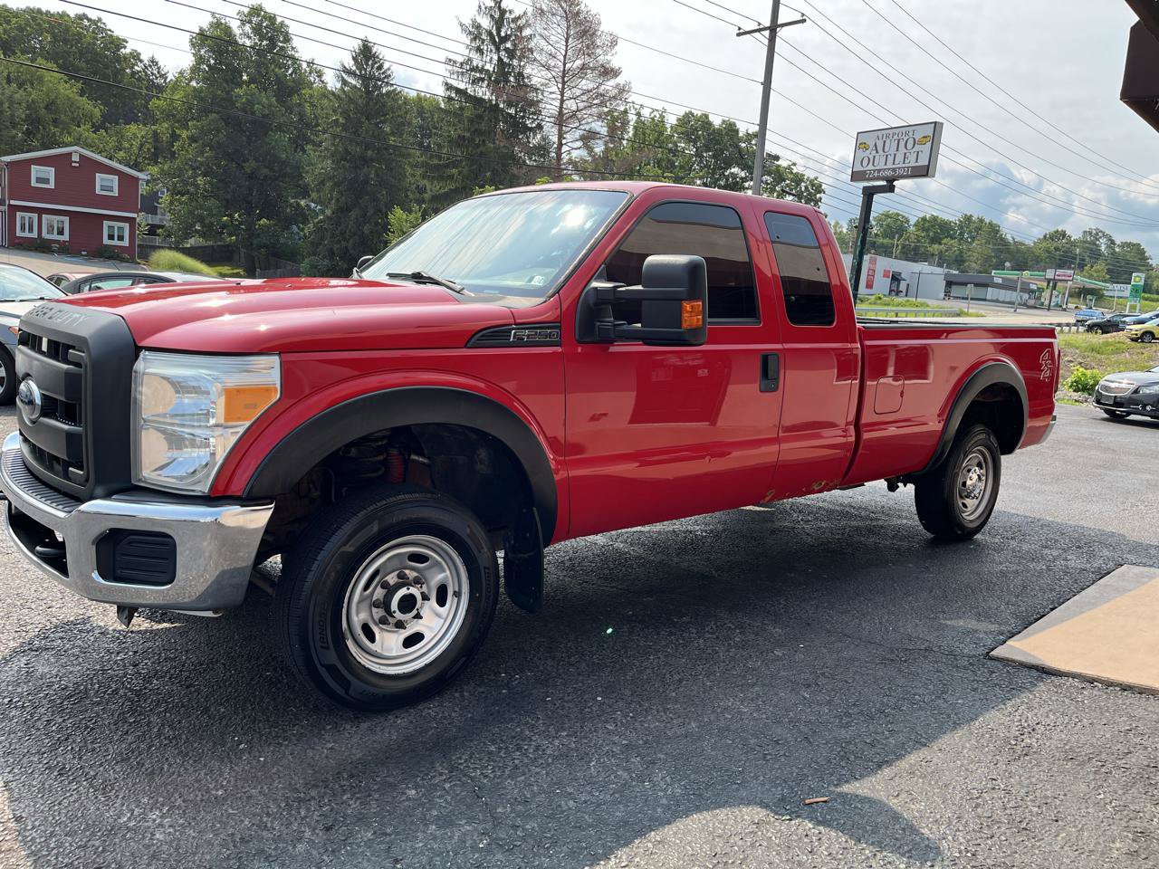 Used 2015 Ford F250 XL w/ Power Equipment Group AWD/4WD image 9