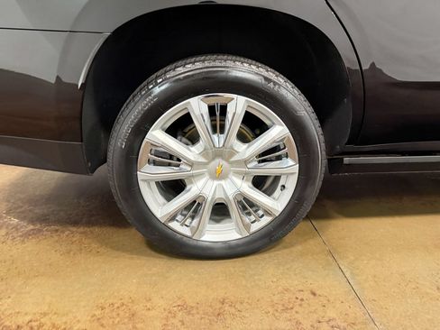 Used 2023 Chevrolet Tahoe High Country AWD/4WD image 89