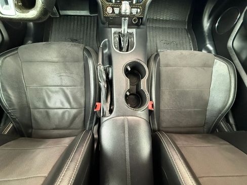 Used 2021 Ford Mustang GT Premium w/ Carbon Sport Interior Package RWD image 43