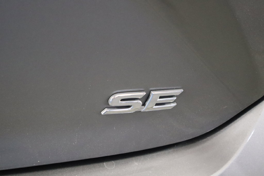 Used 2025 Toyota Camry SE FWD image 45