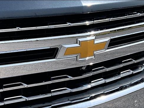 Used 2021 Chevrolet Silverado 1500 LTZ w/ Technology Package AWD/4WD image 28