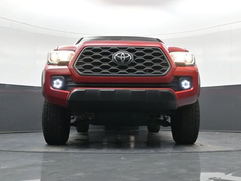 Used 2022 Toyota Tacoma TRD Off-Road image 19